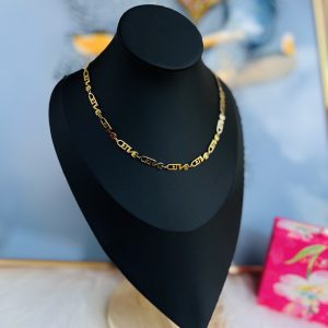 18 karat dainty necklace 008
