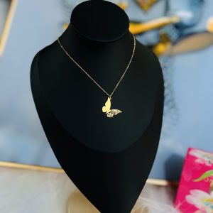 18 karat dainty necklace 011