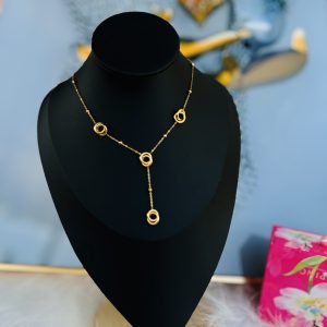 18 karat dainty necklace 016