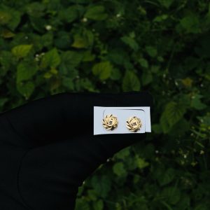 Single gold earrings 008