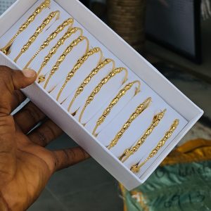 Gold bracelet 1pcs