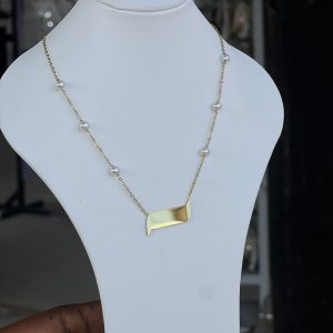 Gold beaded necklace 002