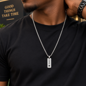 Engraved silver necklace 013