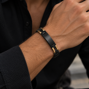 Gold black bracelet 022