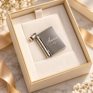 Engraved silver booklet pendant 006