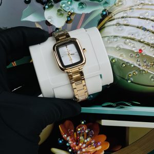 NAVI FORCE watch 011 comes boxed