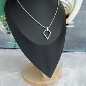 Silver necklace 002