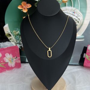 Gold necklace 007