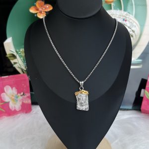 2toned Versace necklace 010