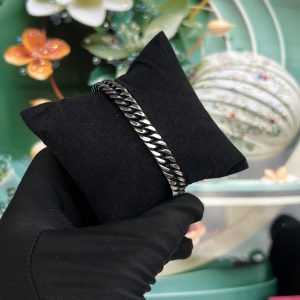 Silver slim bracelet 038
