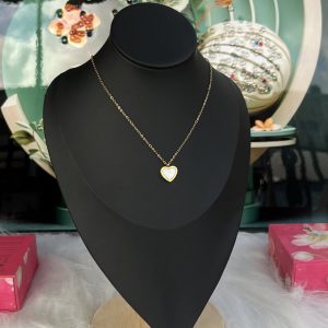 Gold love necklace 042
