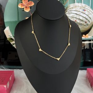 Gold love necklace 043