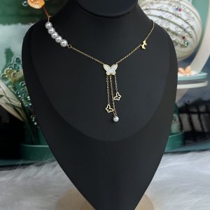 Gold p.b necklace 053