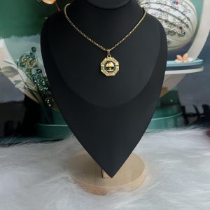 Gold black necklace 059