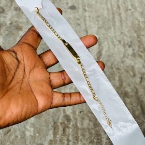 Engraved baby bracelet