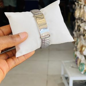 Engraved silver stretchy bracelet 020