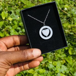 Engraved silver circle necklace 013