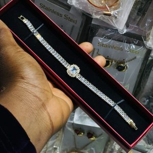 Gold Tennis bracelet 019