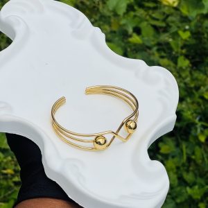 Amiga bracelet 047
