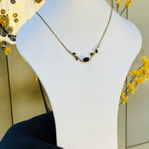 Steel leaf necklace 012