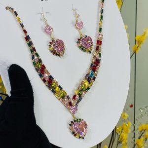 Fashion multicolored pink set