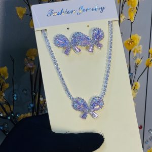 Pink bow tie crystal set