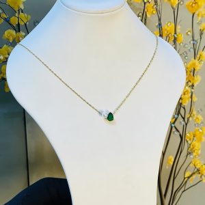 Steel green necklace 068