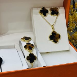Fashion sets 001