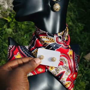 Gold earrings 020