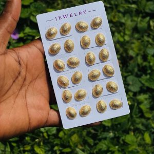Stud earrings 3pcs