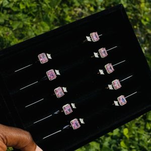 CM gold pink stoned ring 031 1pcs
