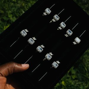 CM gold square stoned ring 036 1pcs